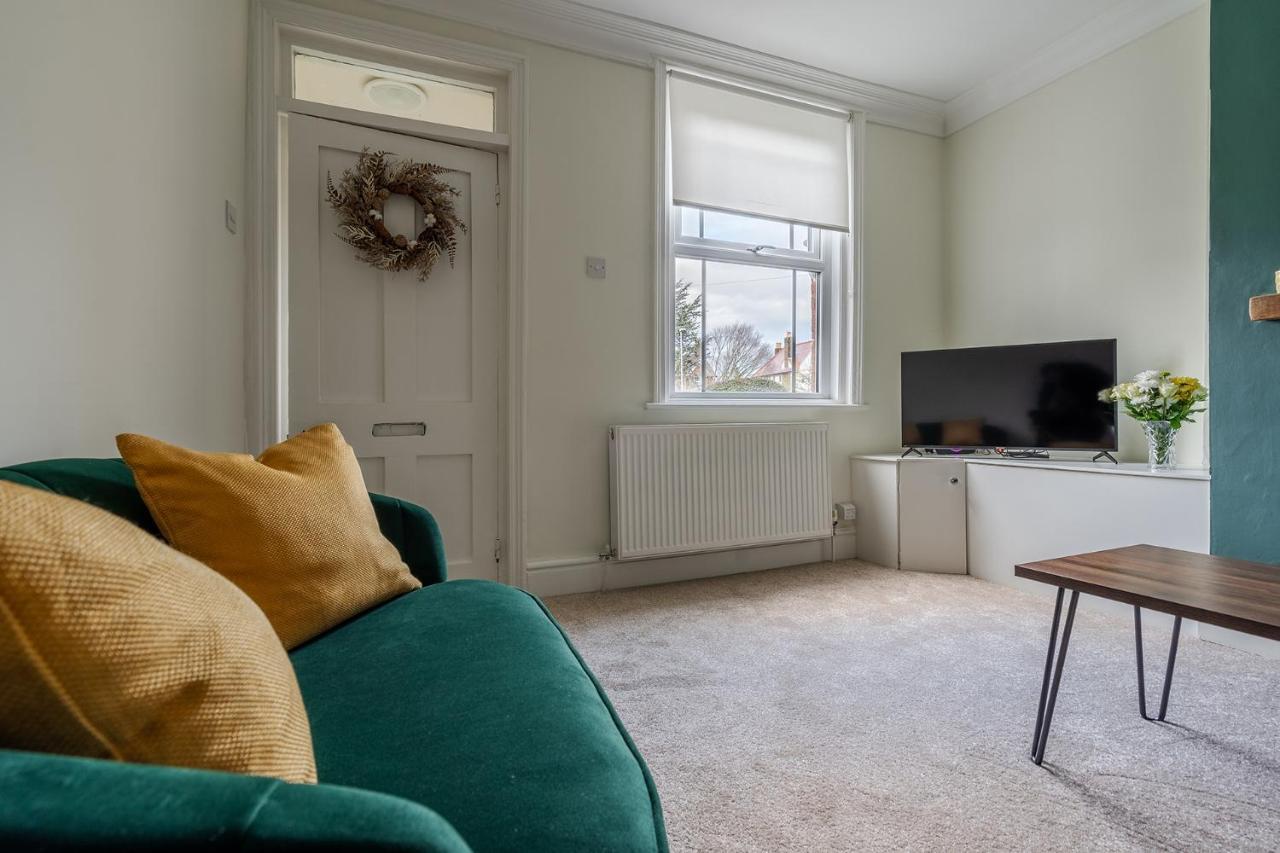 Wrea Cottage, 2 Bedrooms Wifi & Parking Near Ribby Hall Wrea Green Kültér fotó