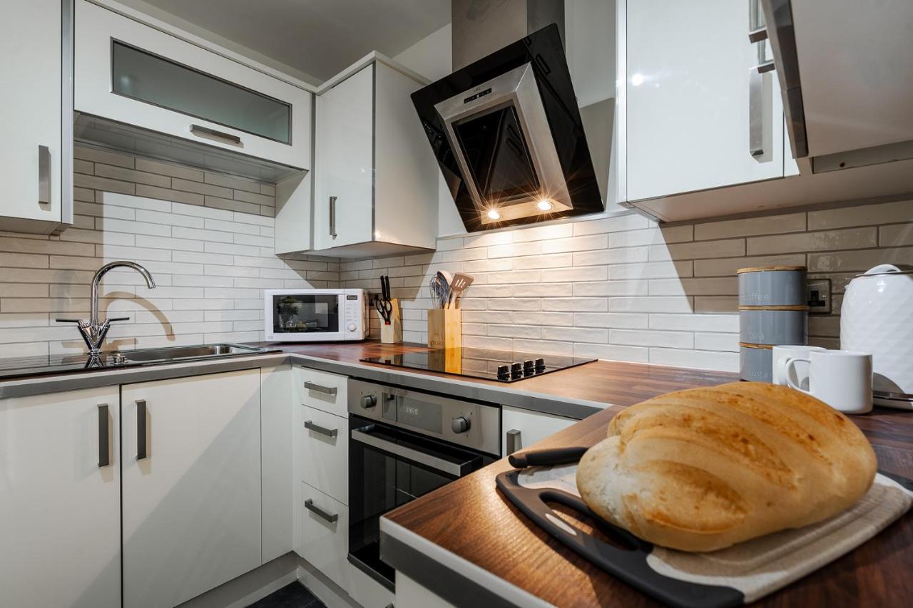 Wrea Cottage, 2 Bedrooms Wifi & Parking Near Ribby Hall Wrea Green Kültér fotó