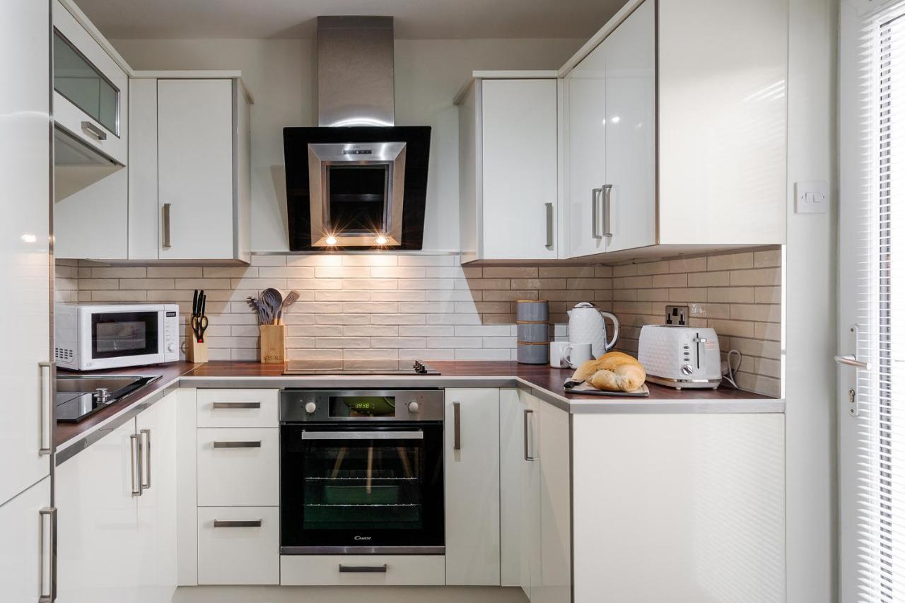 Wrea Cottage, 2 Bedrooms Wifi & Parking Near Ribby Hall Wrea Green Kültér fotó